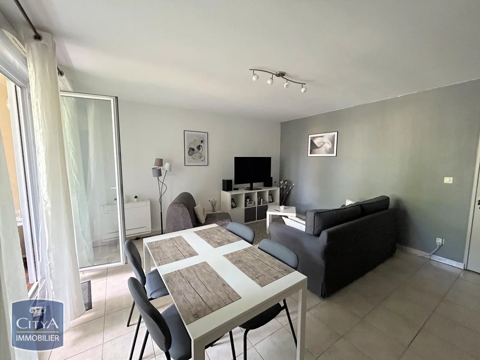 Photo 2 Appartement 2 pièces 44m²