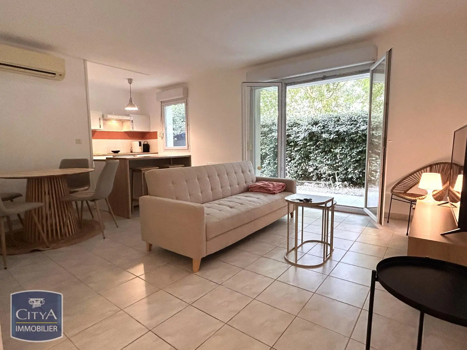 Photo 1 Appartement 2 pièces 48m²
