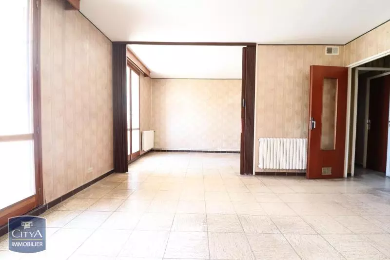 Illustration pour Appartement 3 pièces 73m² Photo Appartement 3 pièces 73m²