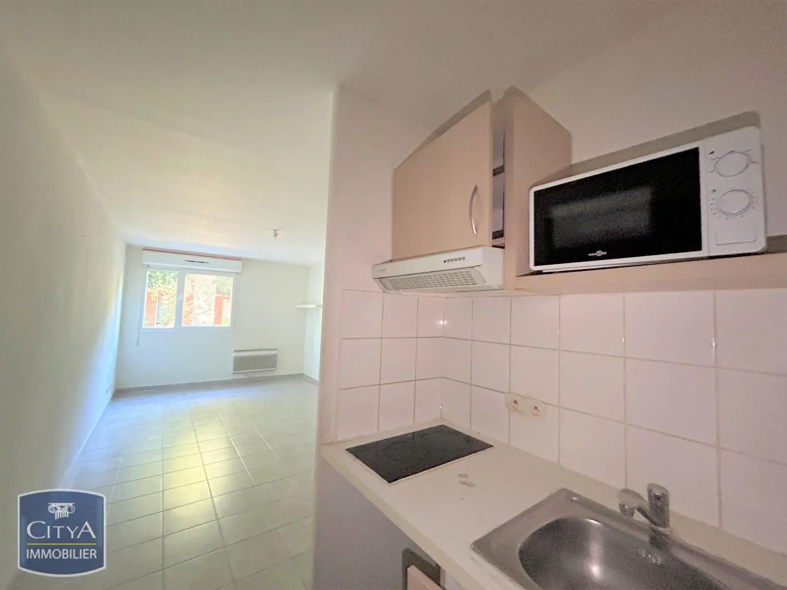 Photo 2 Appartement 1 pièce 25.22m²