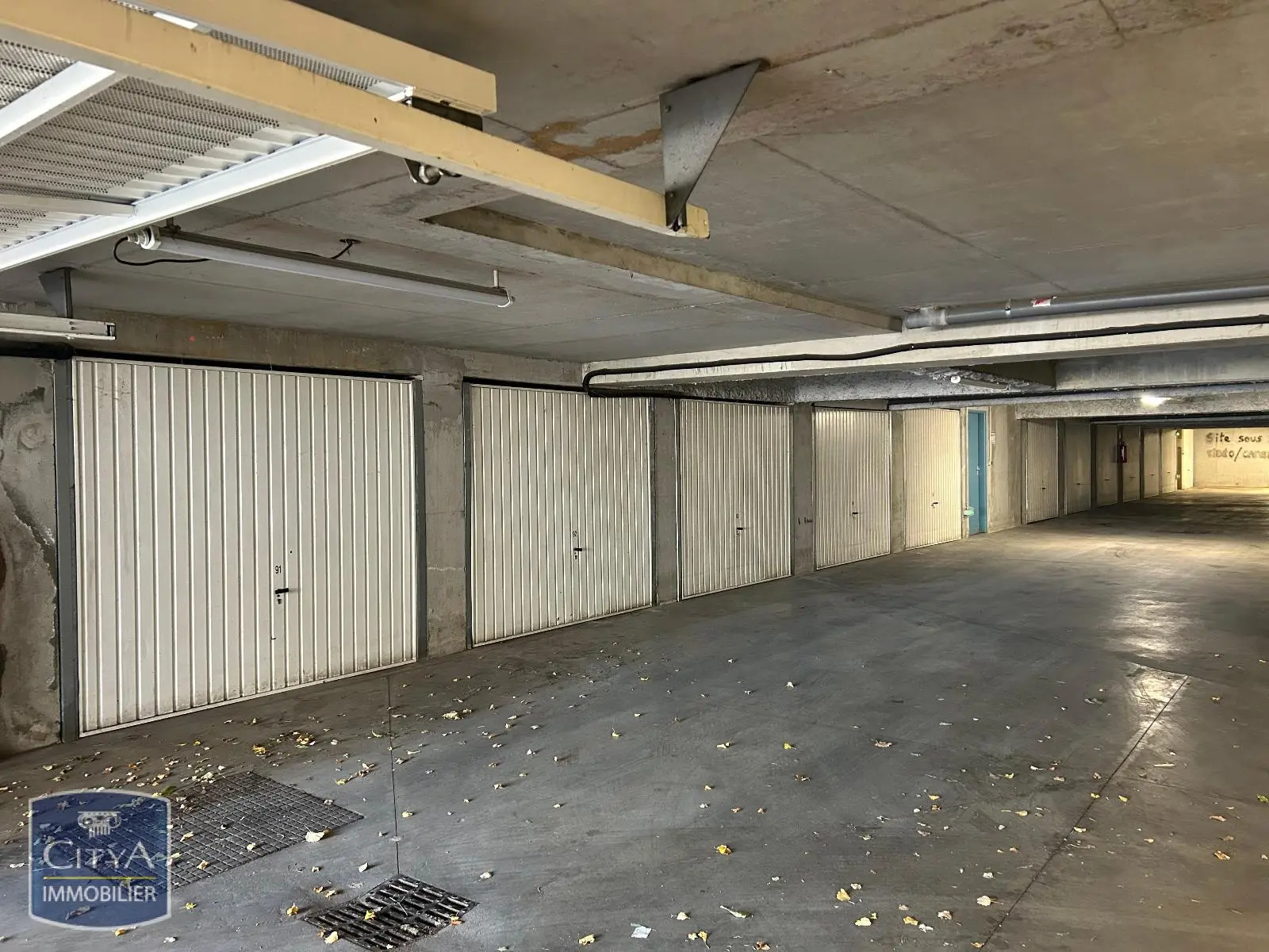 Photo 1 Parking 14m²