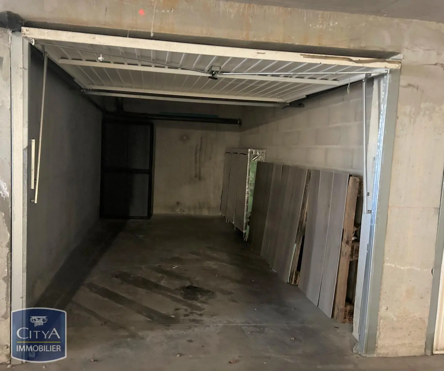 Photo 2 pour Parking 14m² Photo 2 Parking 14m²