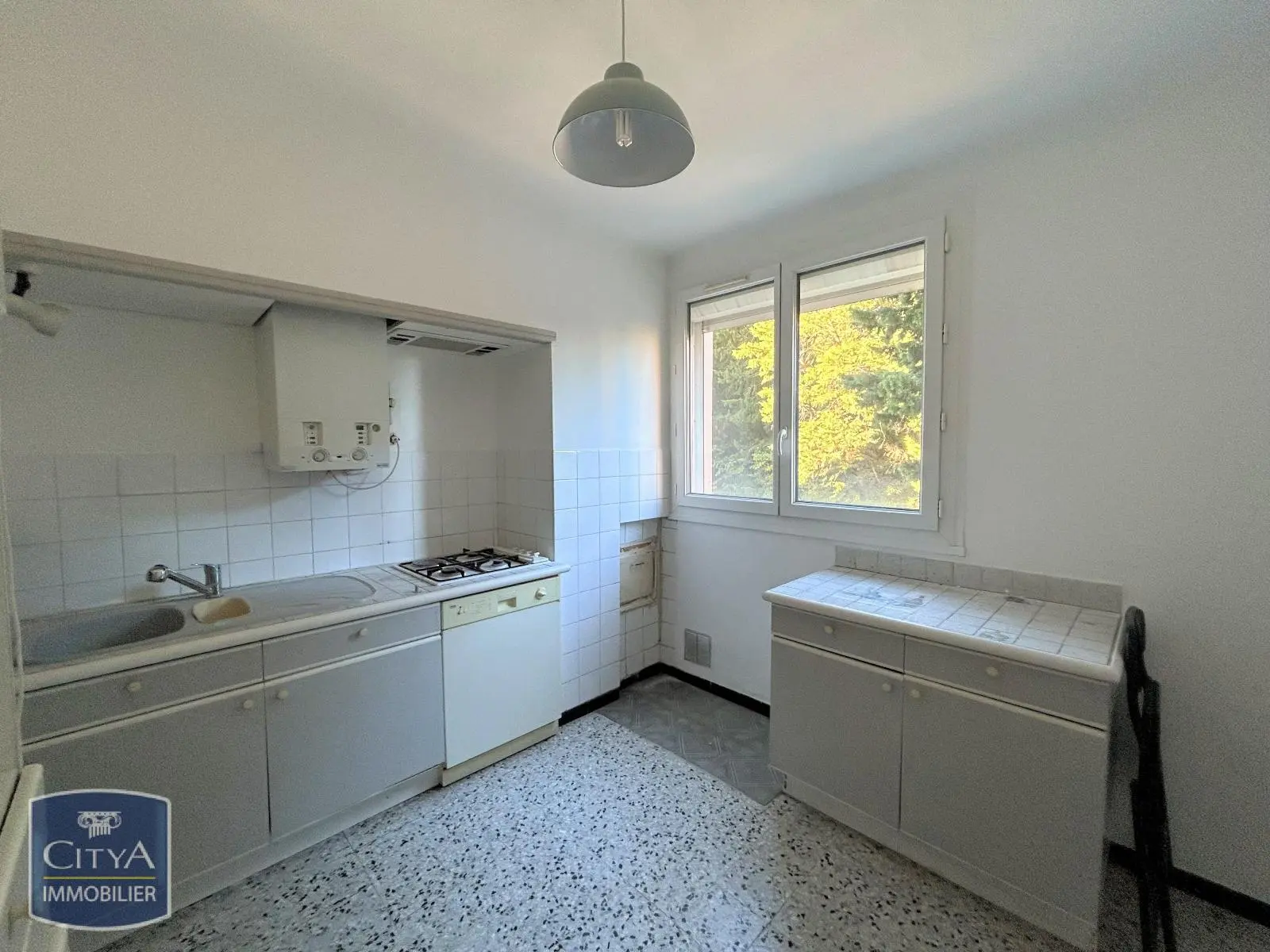 Photo 3 pour Appartement 4 pièces 94m² Photo 3 Appartement 4 pièces 94m²