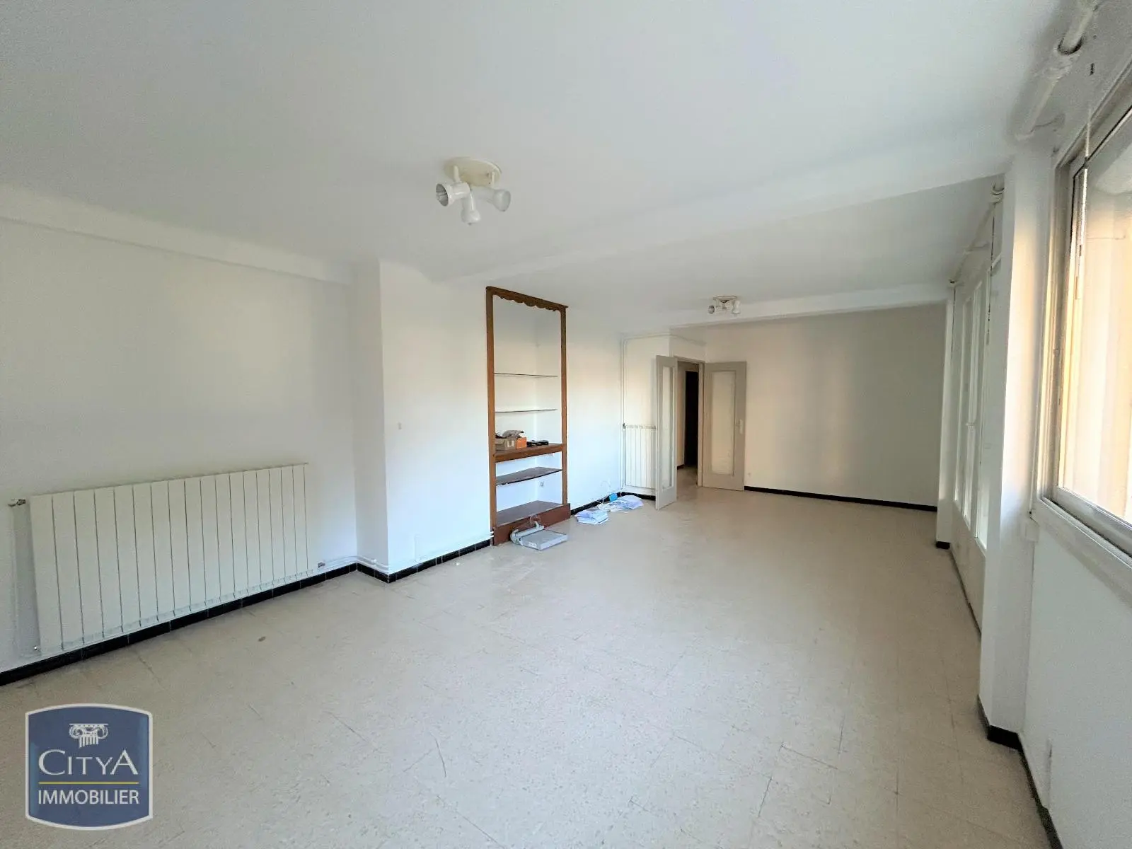 Photo 2 pour Appartement 4 pièces 94m² Photo 2 Appartement 4 pièces 94m²