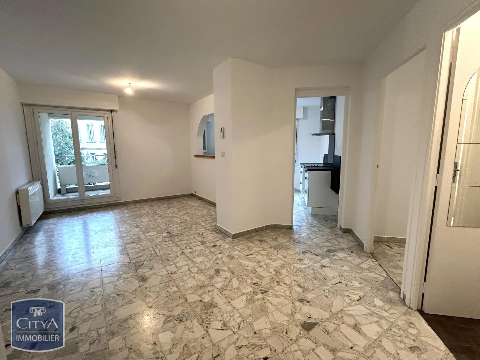 Photo 1 Appartement 5 pièces 103m²