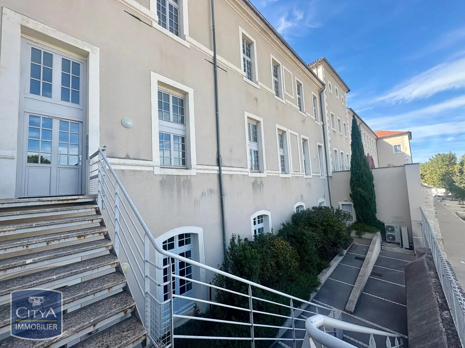 Photo 15 Appartement 4 pièces 107m²