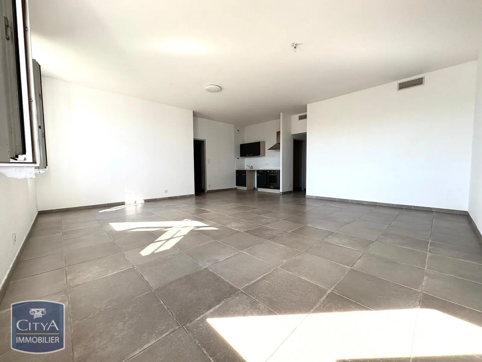 Photo 1 Appartement 4 pièces 107m²