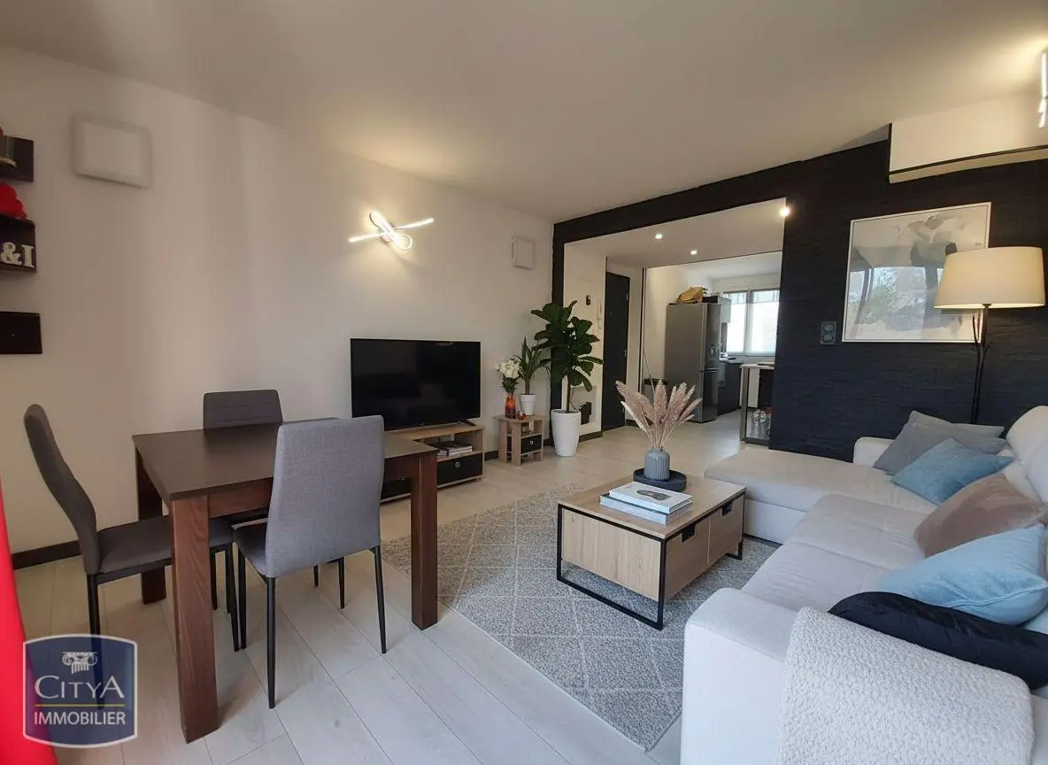 Photo 1 Appartement 3 pièces 56m²