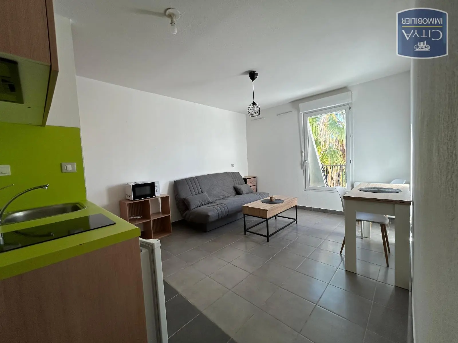 Photo 1 Appartement 1 pièce 22.3m²