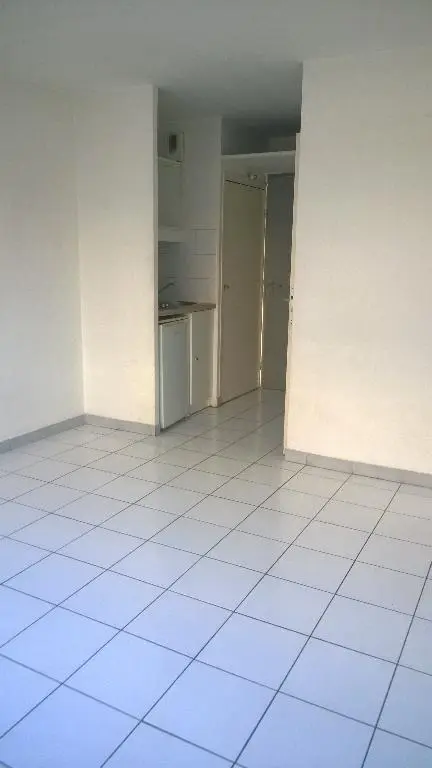 Photo 3 Appartement 1 pièce 18.66m²