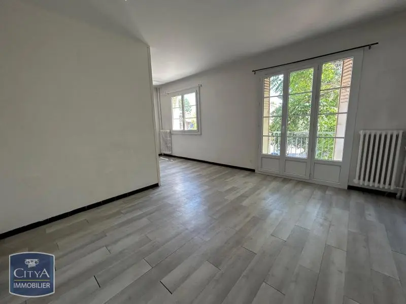 Photo 1 Appartement 3 pièces 59m²