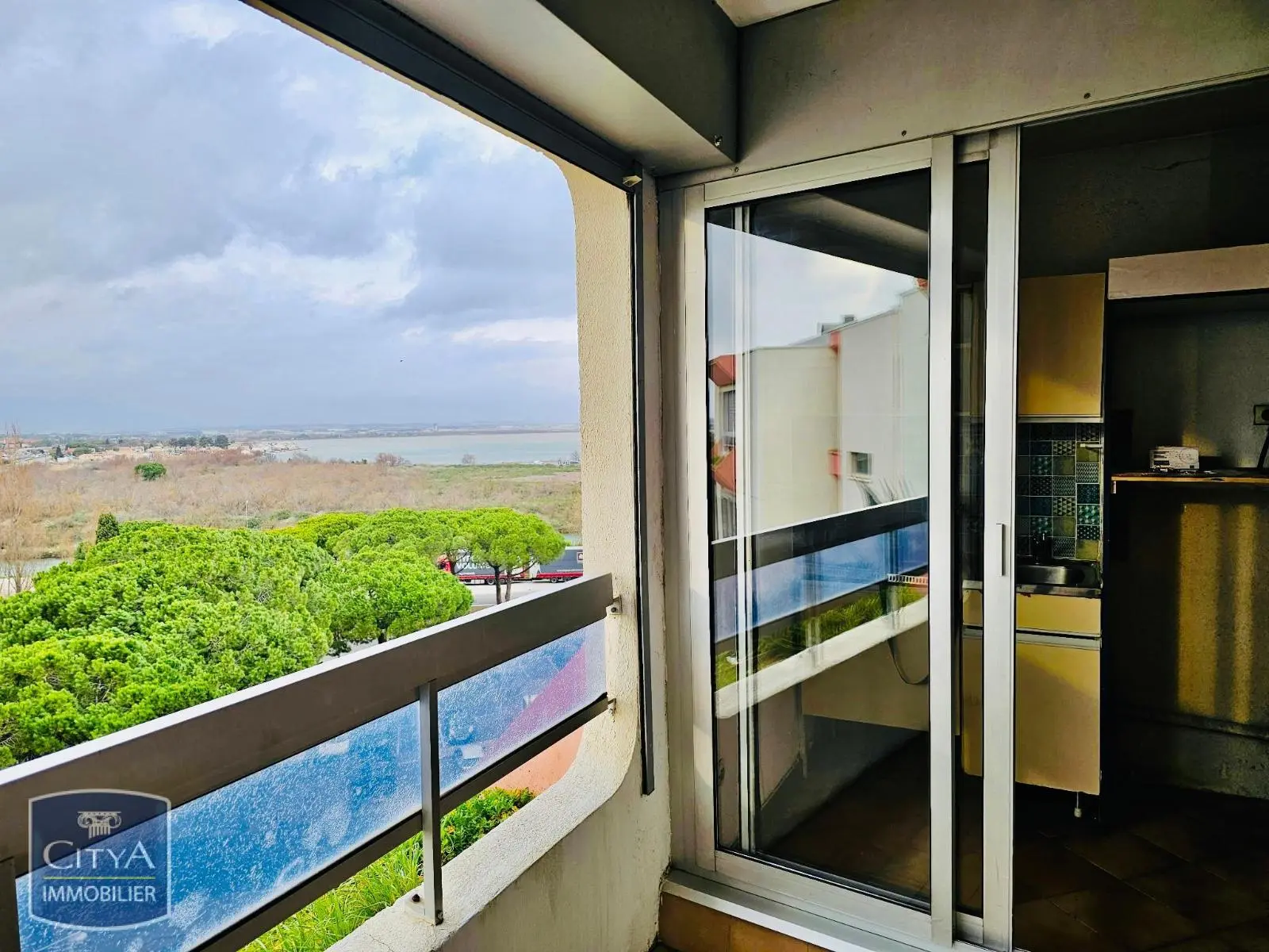 Photo 2 Appartement 1 pièce 30.51m²