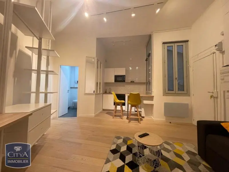 Photo 2 Appartement 1 pièce 25m²