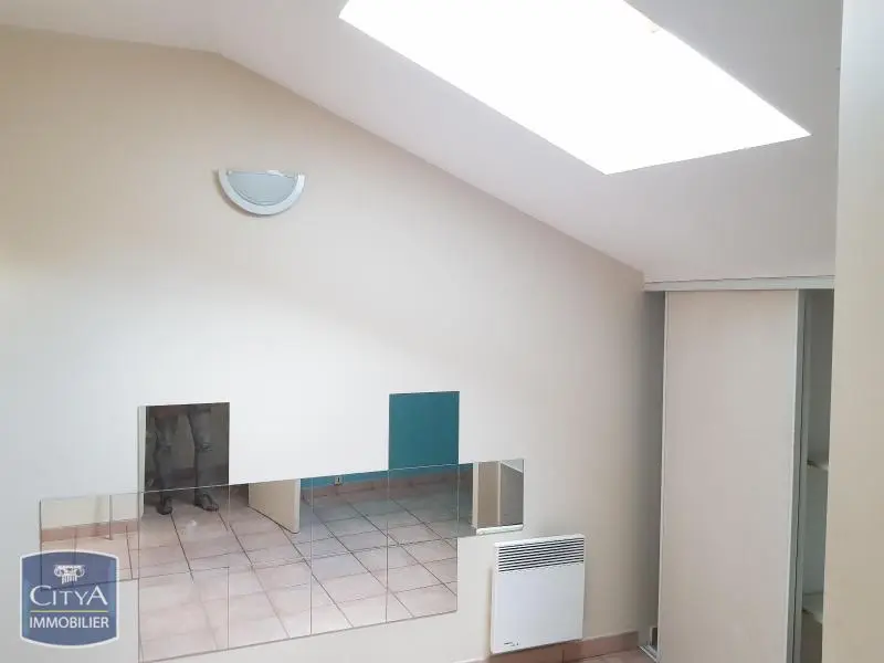 Photo 2 Appartement 1 pièce 29.02m²