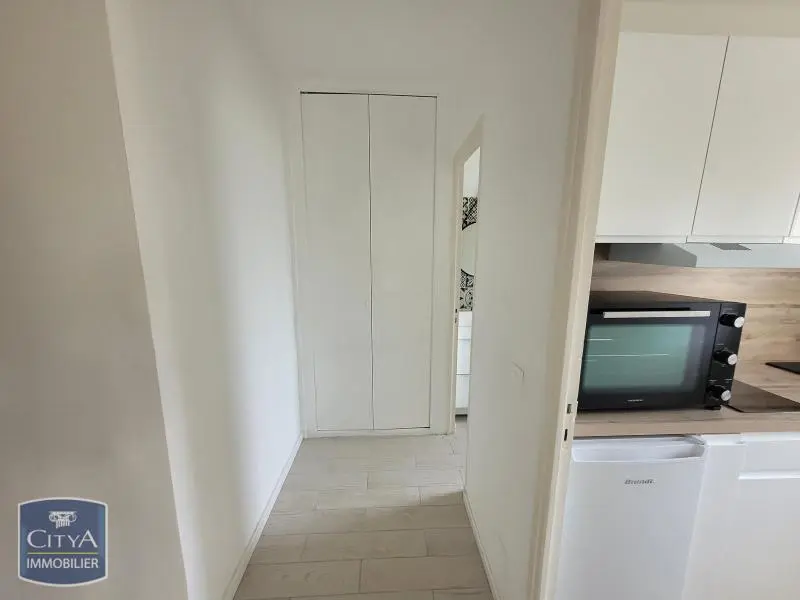 Photo 3 Appartement 1 pièce 24.6m²