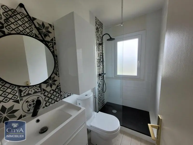 Photo 2 Appartement 1 pièce 24.6m²