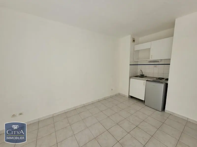 Photo 3 Appartement 1 pièce 21.39m²