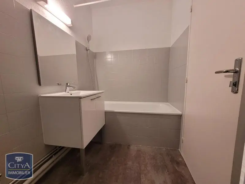 Photo 7 Appartement 1 pièce 23.69m²