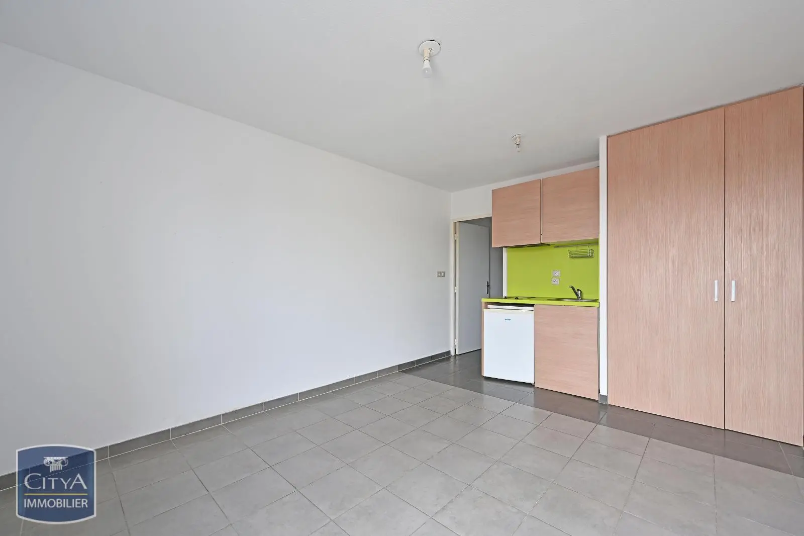 Photo 1 Appartement 1 pièce 22.3m²