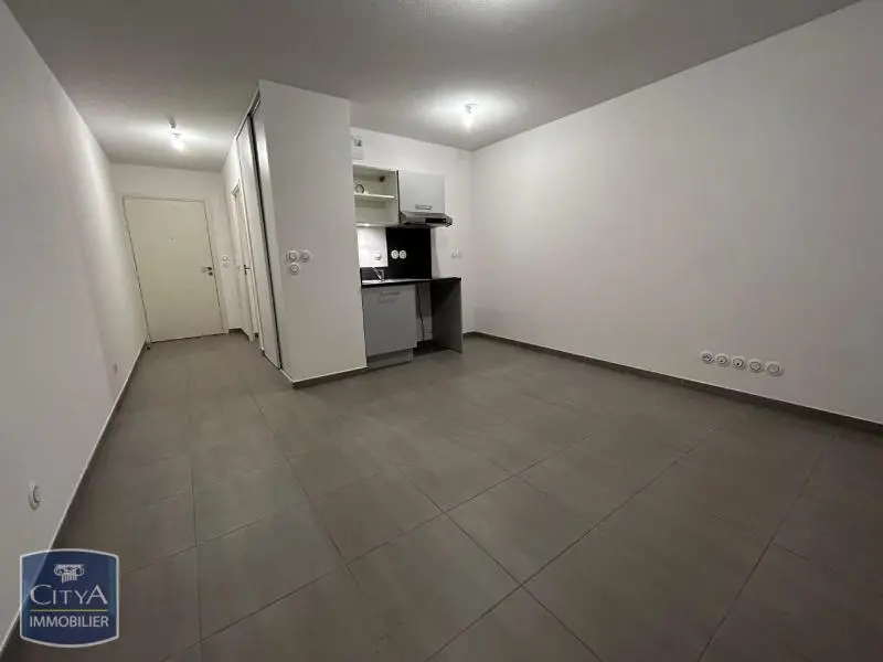 Photo 4 Appartement 1 pièce 27.6m²
