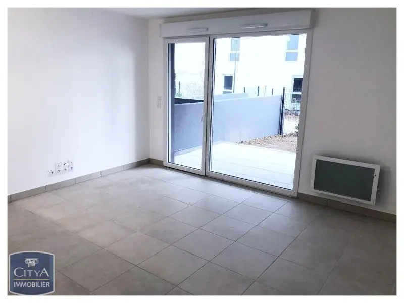 Photo 2 Appartement 1 pièce 26.78m²