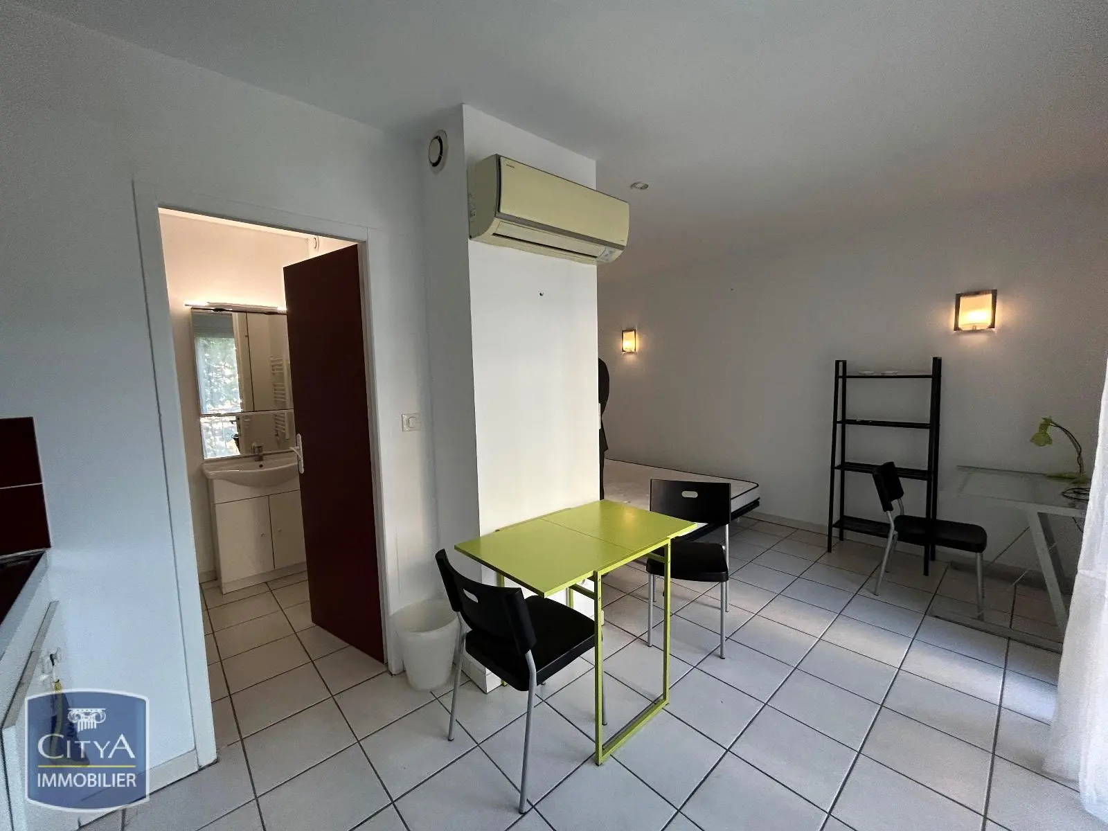 Photo 1 Appartement 1 pièce 22m²
