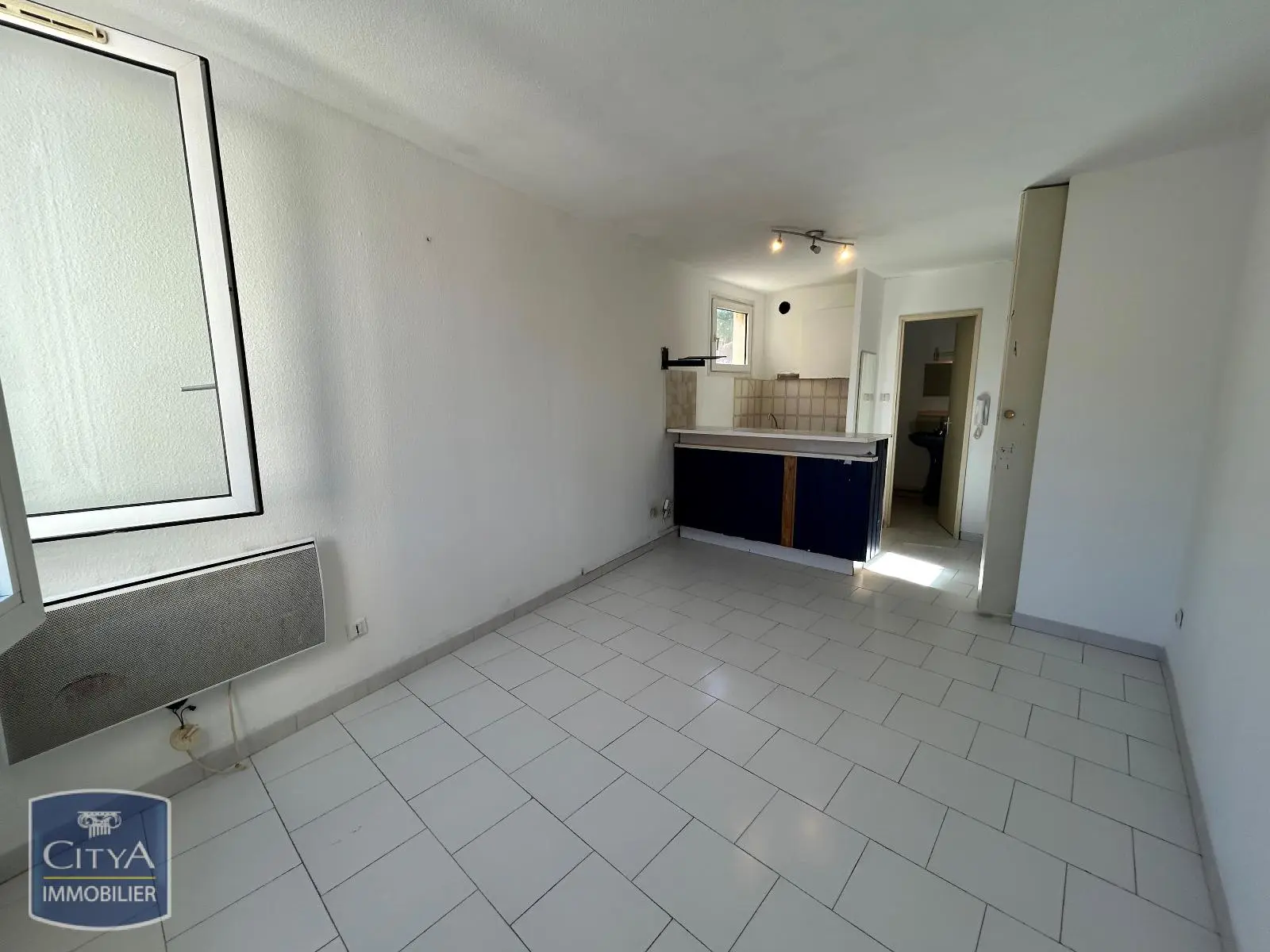 Photo 1 Appartement 1 pièce 21.14m²