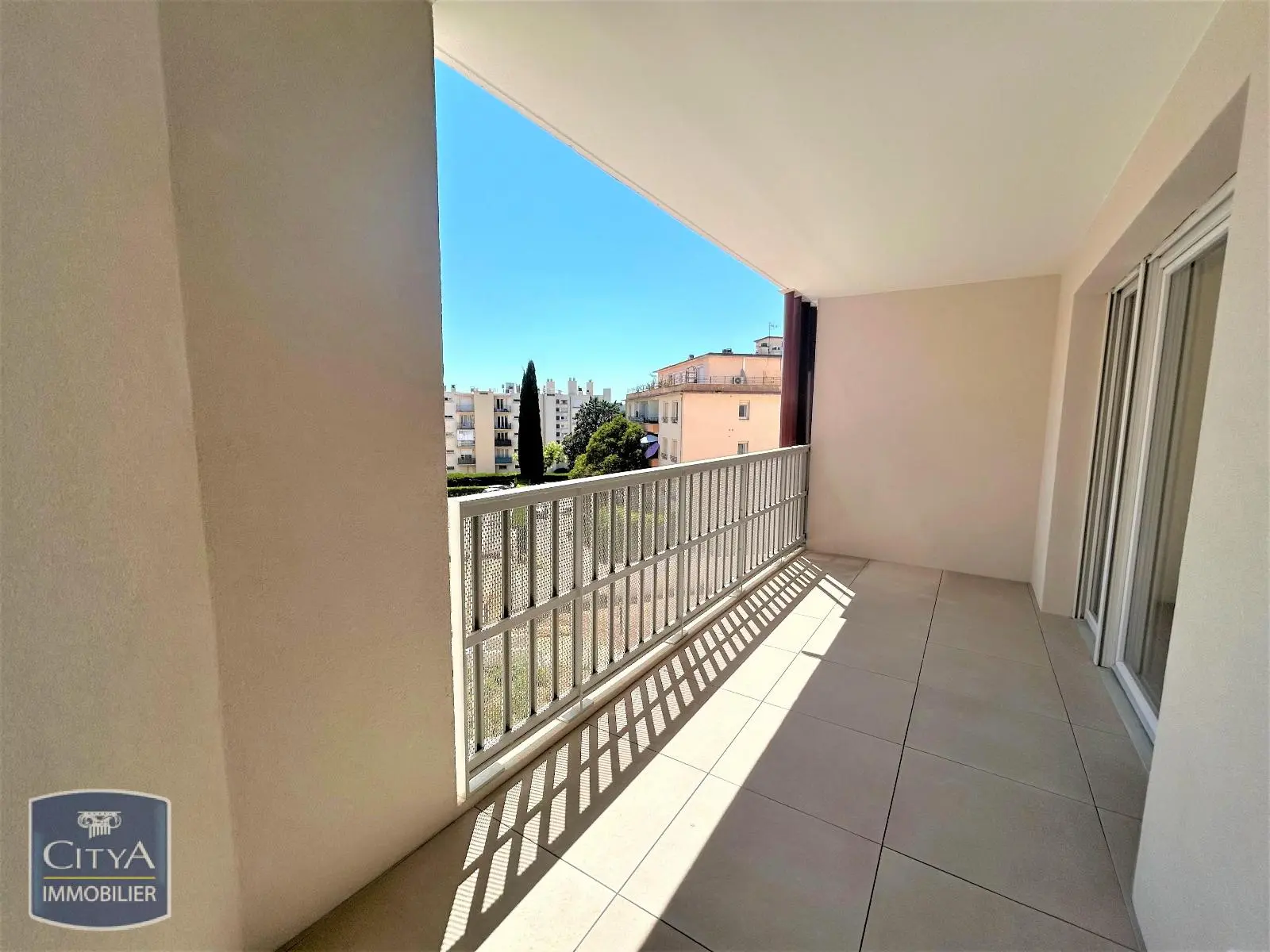 Photo 2 Appartement 1 pièce 35.8m²