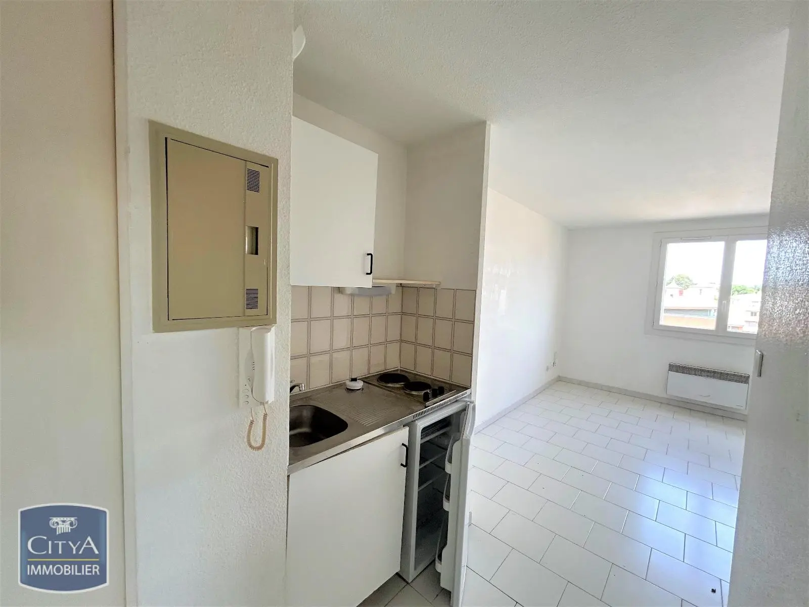 Photo 2 Appartement 1 pièce 20.34m²