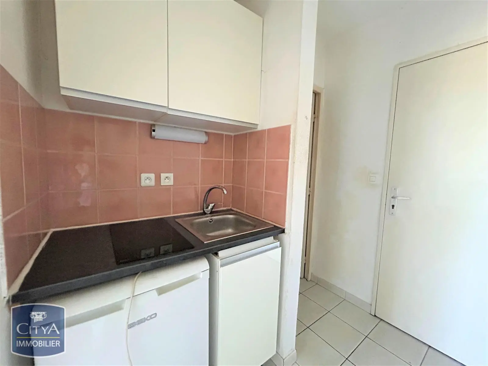 Photo 3 Appartement 1 pièce 21.02m²