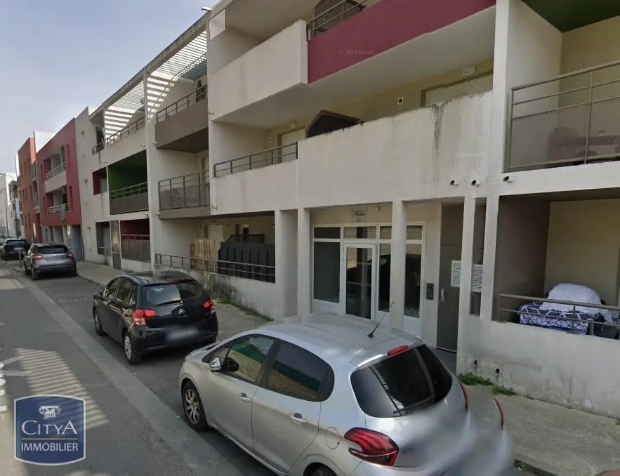 Photo 1 Appartement 1 pièce 21.79m²