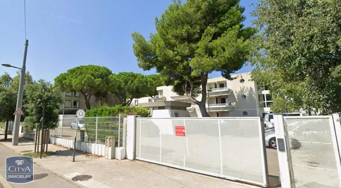 Photo 1 Appartement 1 pièce 27m²