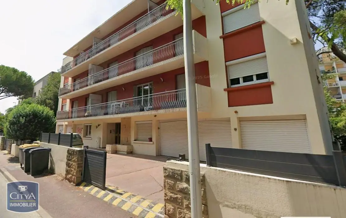 Photo 1 Appartement 4 pièces 111.08m²