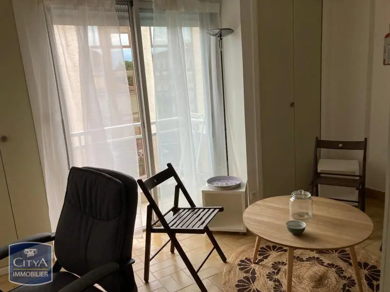 Photo 5 Appartement 1 pièce 20.75m²
