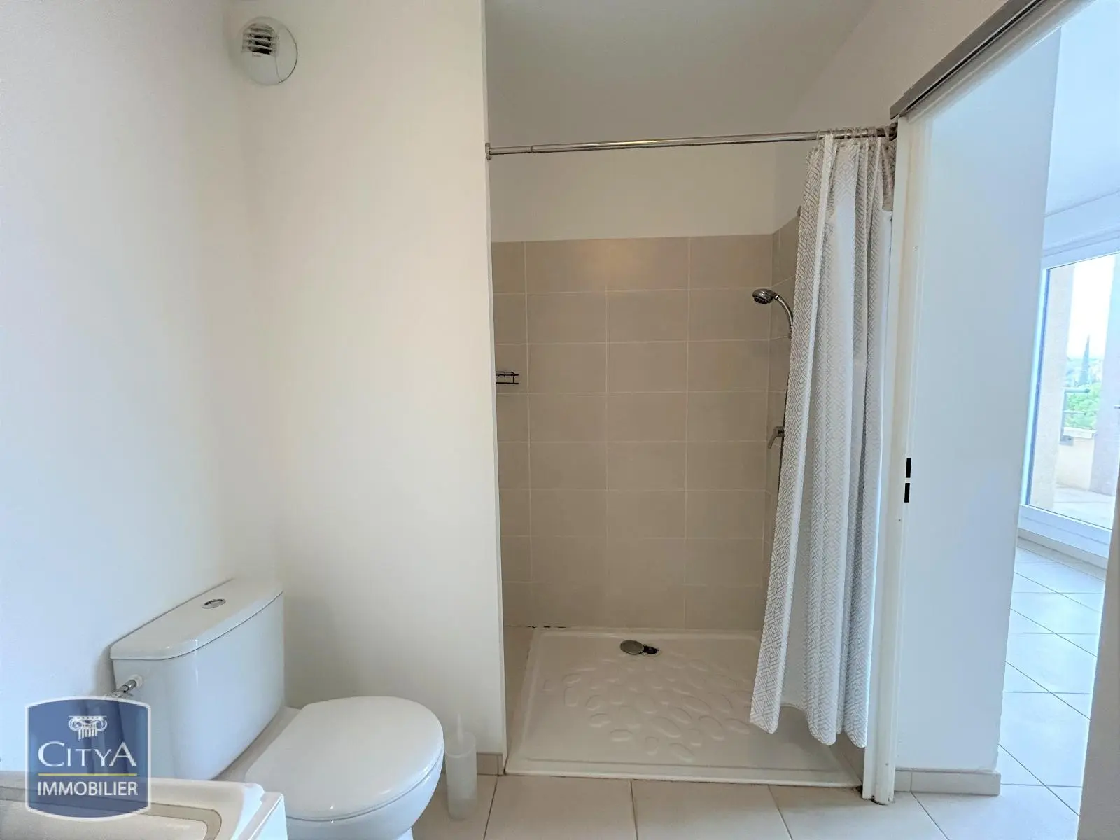 Photo 6 Appartement 1 pièce 24.77m²