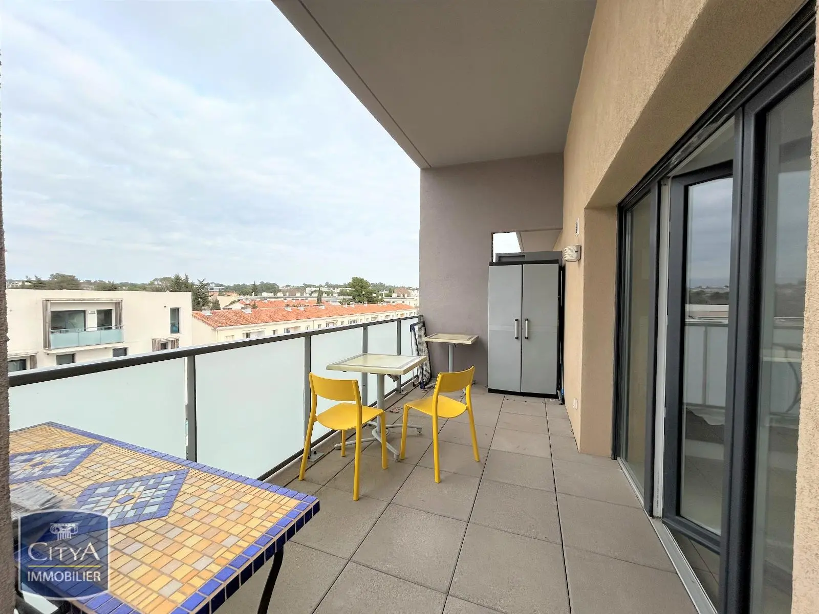 Photo 1 Appartement 1 pièce 24.77m²