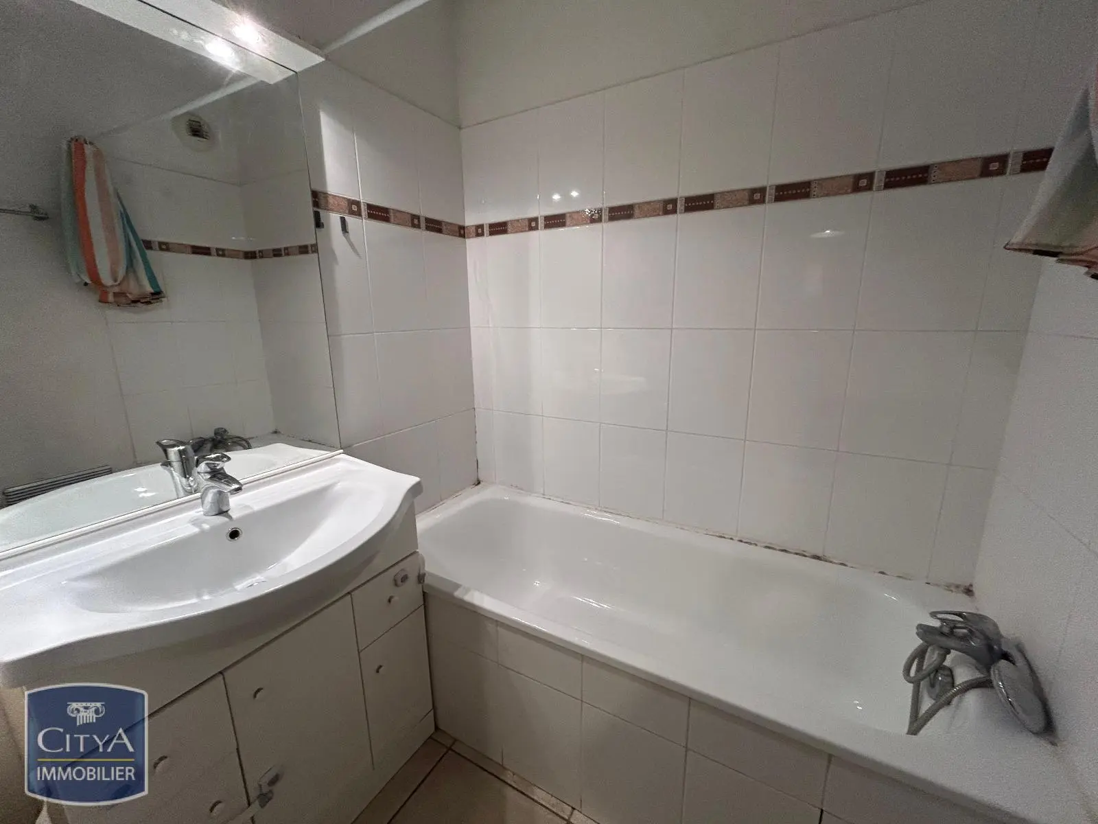 Photo 3 Appartement 1 pièce 21.86m²