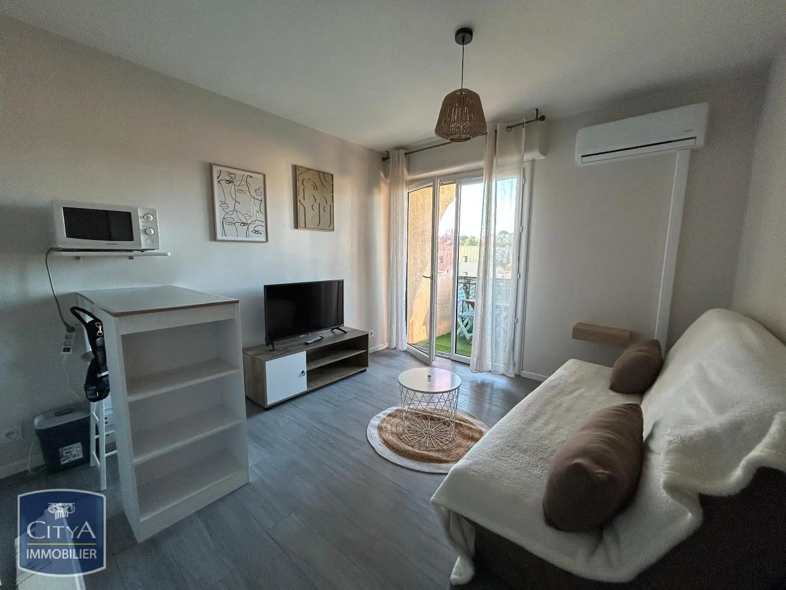 Photo 1 Appartement 1 pièce 20.53m²