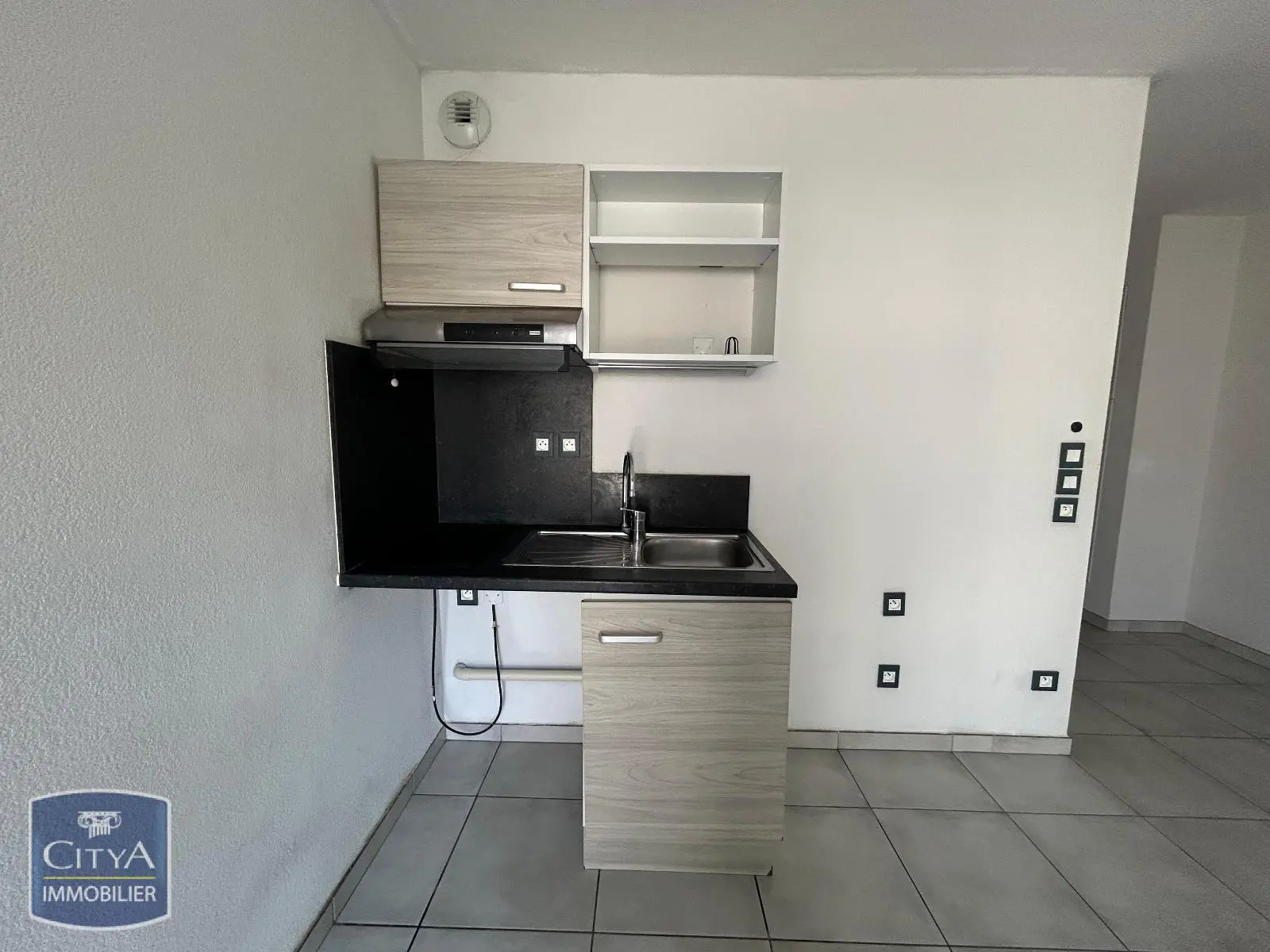 Photo 3 Appartement 1 pièce 26.9m²