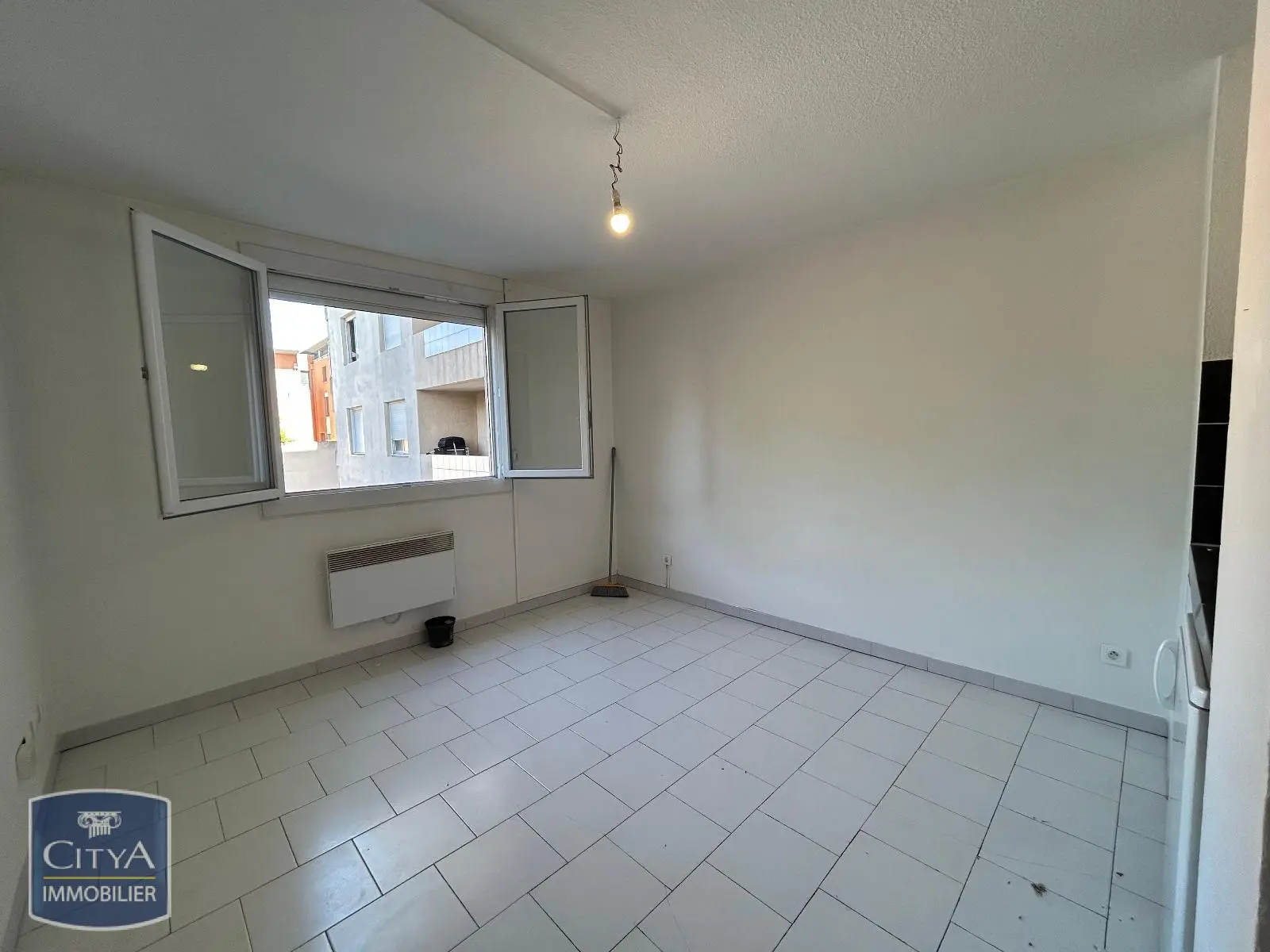 Photo 3 Appartement 1 pièce 18.82m²