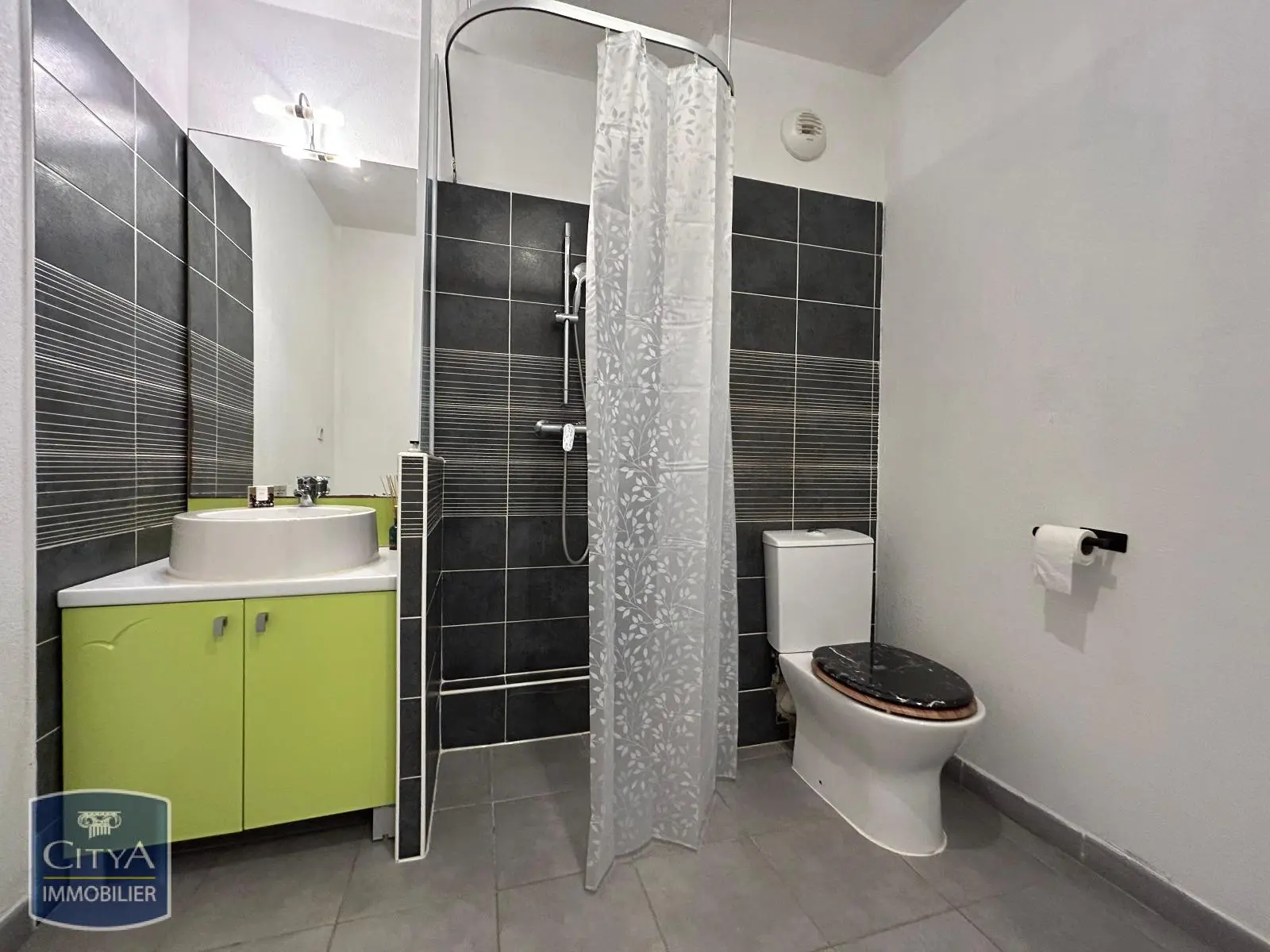 Photo 2 Appartement 1 pièce 22.3m²
