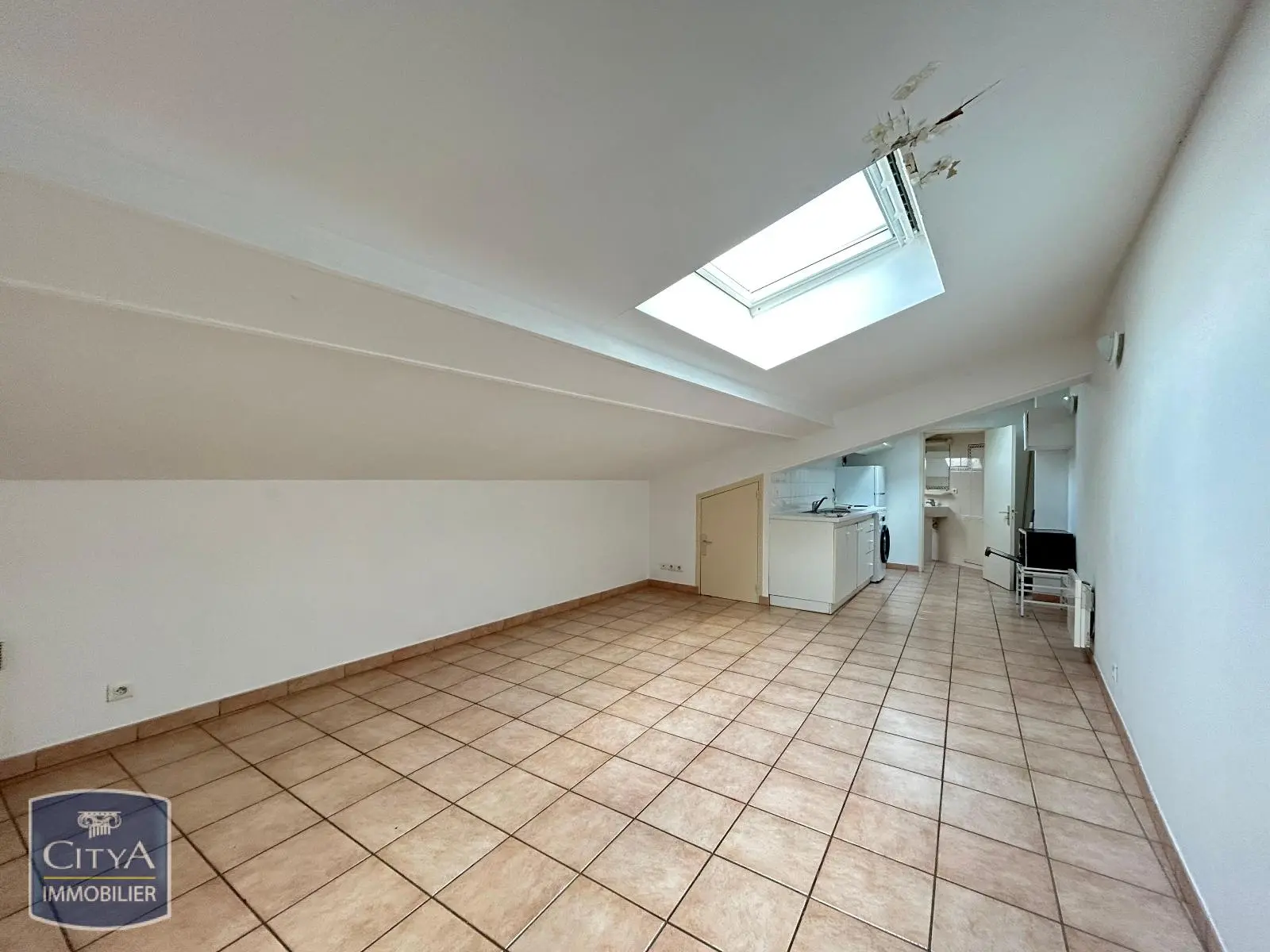 Photo 2 Appartement 1 pièce 29.02m²