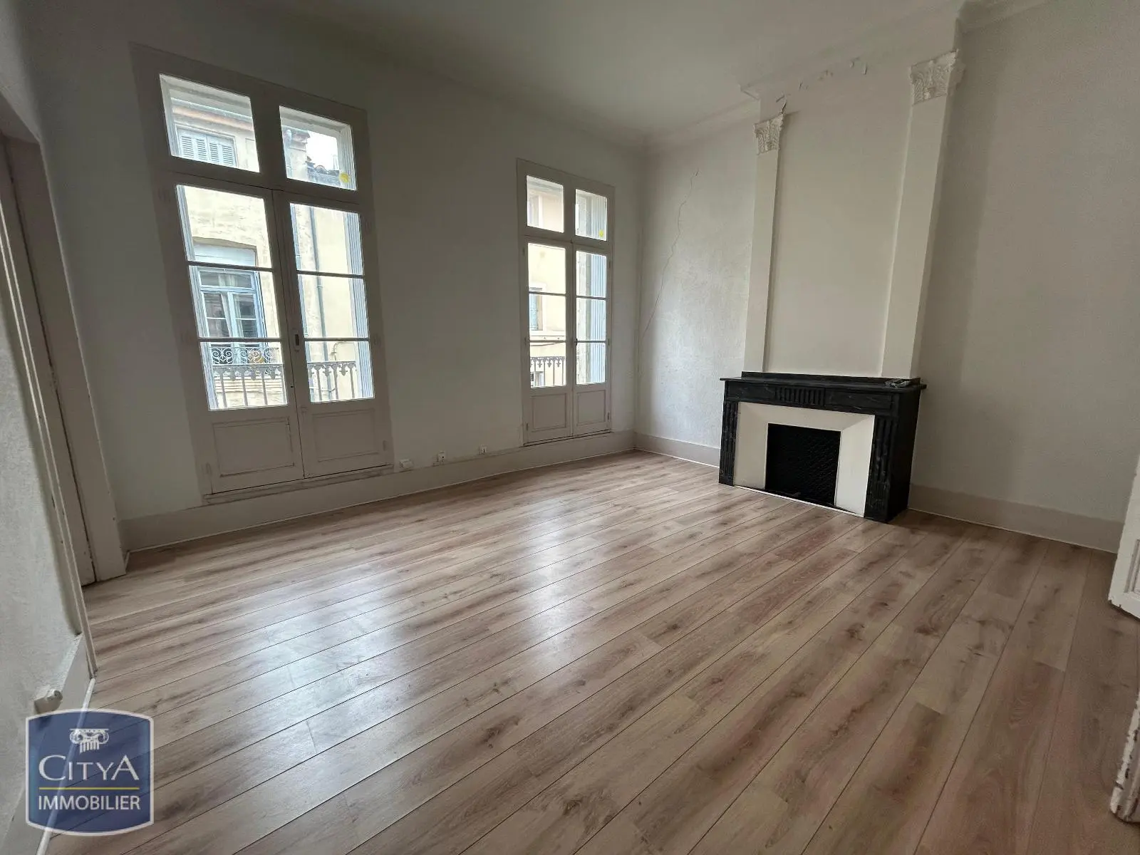 Photo 2 Appartement 4 pièces 115m²