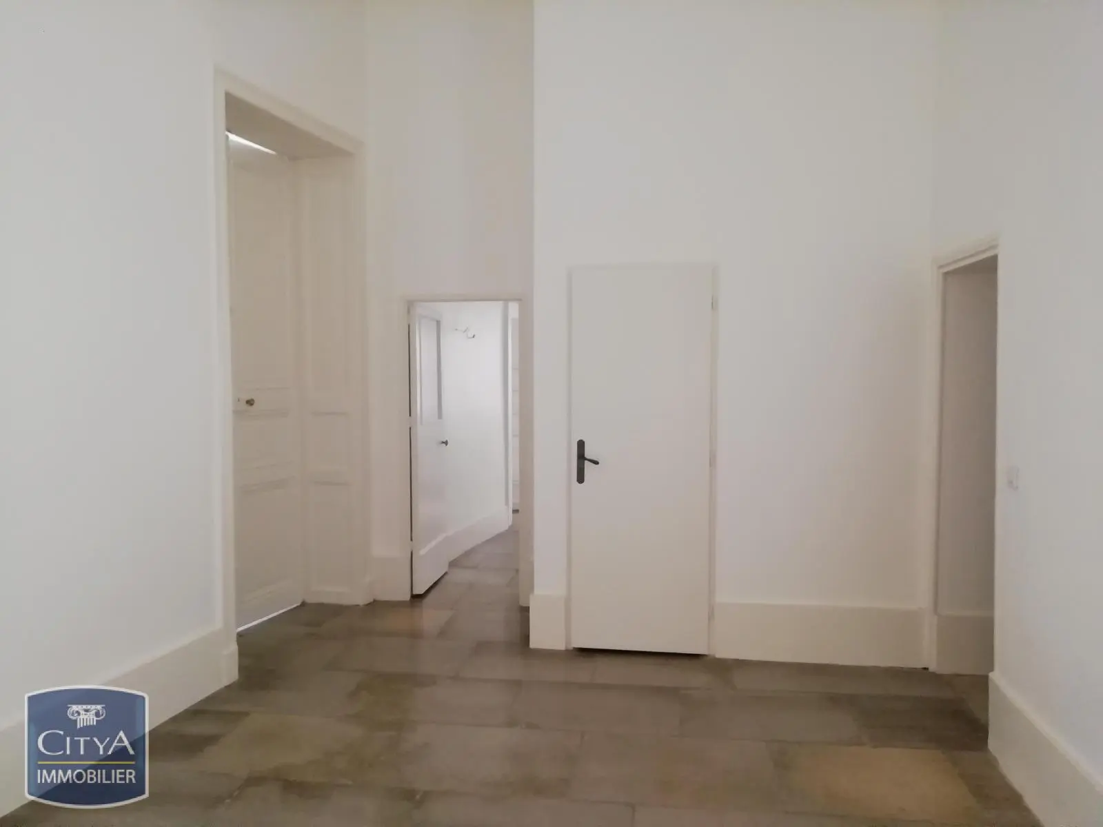 Photo 10 Appartement 4 pièces 139.13m²