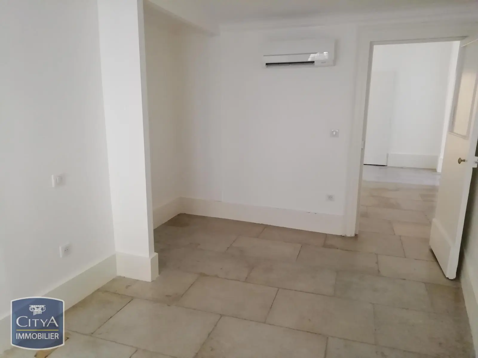 Photo 11 Appartement 4 pièces 139.13m²