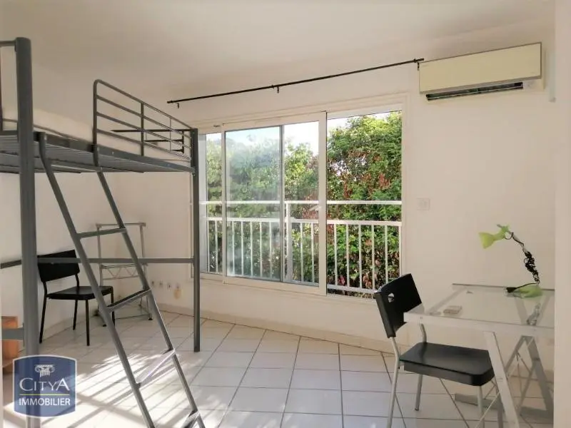 Photo 1 Appartement 1 pièce 25.38m²