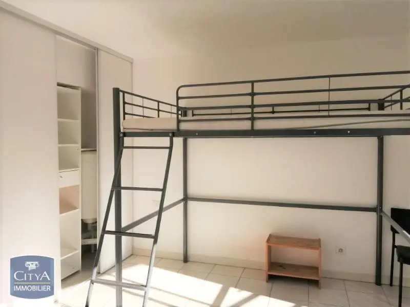 Photo 2 Appartement 1 pièce 25.38m²