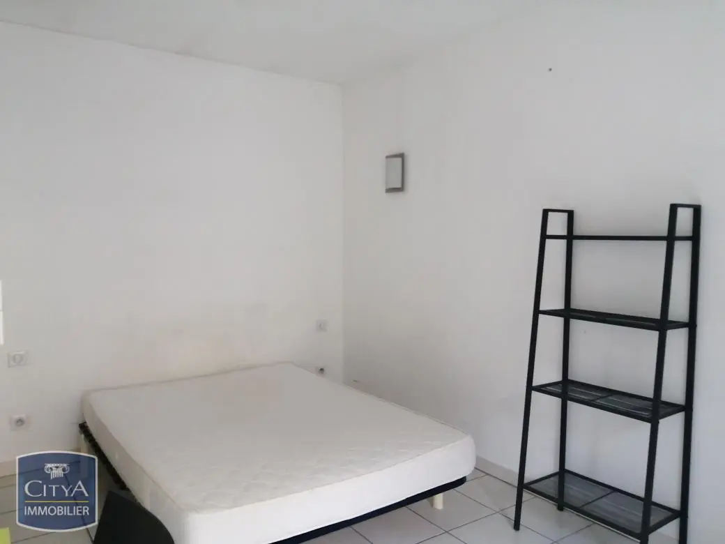 Photo 3 Appartement 1 pièce 22m²