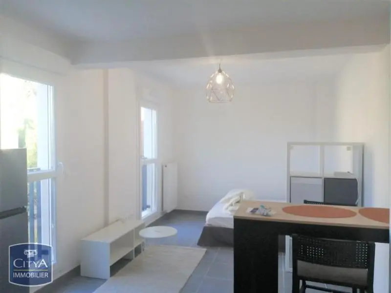 Photo 2 Appartement 1 pièce 29m²