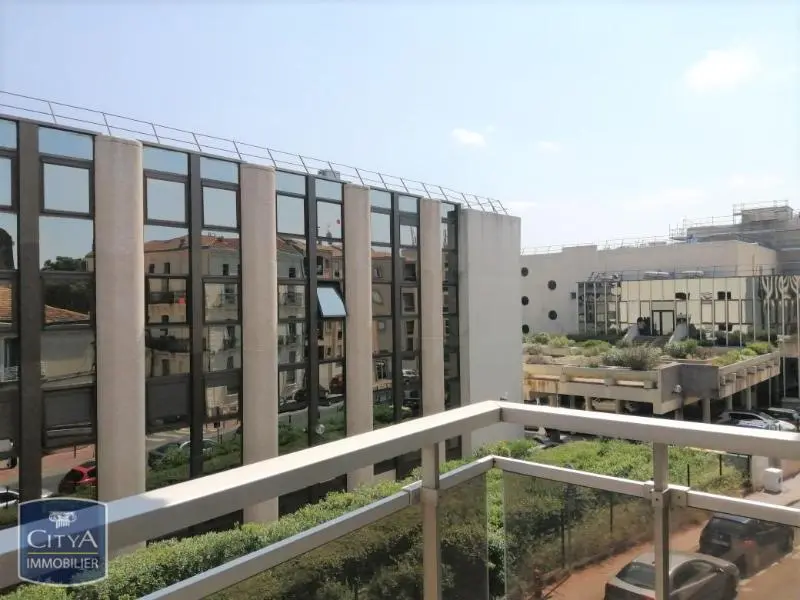 Photo 6 Appartement 1 pièce 20.75m²